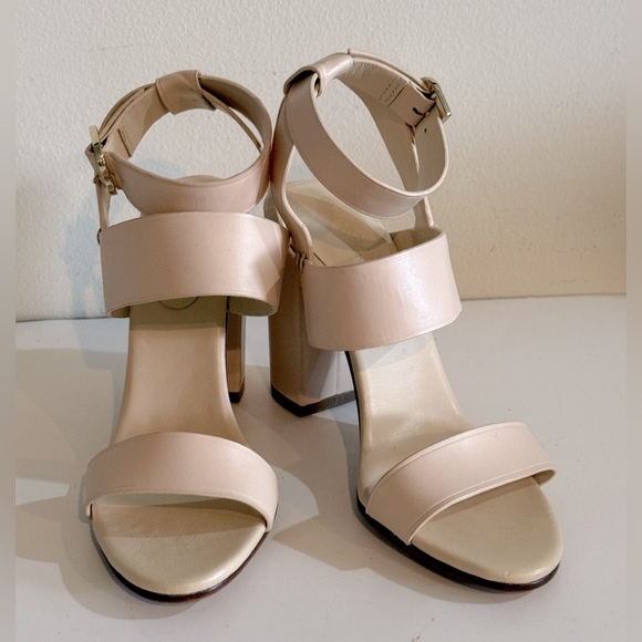 Brooks Brothers Block Heel Ankle Strap Peachy Leather Shoes - Picture 1 of 10